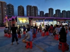 想看露天电影？横琴物业集市每周约定你！免费的那种...